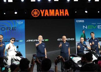 പുതിയ XSR155 ലൂടെ യമഹ ഇന്ത്യയിൽ ഒരു പുതിയ യുഗത്തിലേക്ക് പ്രവേശിക്കുന്നു; ആദ്യ ഇലക്ട്രിക് വാഹനങ്ങൾ – AEROX-E & EC-06, യുവാക്കളെ ലക്ഷ്യമിടുന്ന FZ-RAVE   XSR155 ഇന്ത്യയിൽ Rs. 1,49,990 പുറത്തിറക്കി; FZ-RAVE-ന് വില  Rs. 1,17,218 (All Prices Ex-Showroom, Delhi)