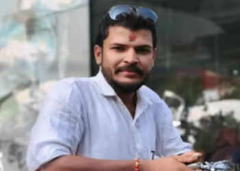 ഹെല്‍മറ്റ് താഴെ എടുത്തുവച്ചെന്ന് പറഞ്ഞ് ശ്വാസം മുട്ടിച്ച് കൊല്ലാന്‍ ശ്രമിച്ചു, ബെല്‍റ്റ് കൊണ്ടും ഷൂ കൊണ്ടും പൊതിരെ തല്ലും, മുറിപ്പാടുകള്‍ ഫോട്ടോയെടുത്തുവച്ച് കണ്ട് രസിക്കും, തെരുവുനായക്കും പൂച്ചയ്ക്കും ഇത്രയും അടി കിട്ടിയിട്ടുണ്ടാവില്ലെന്ന് കളിയാക്കലും, മുറിയില്‍ പൂട്ടിയിട്ട് മര്‍ദിച്ചത് അഞ്ച് വര്‍ഷം, യുവമോർച്ച ജില്ലാ സെക്രട്ടറിക്കെതിരെ യുവതിയുടെ വെളിപ്പെടുത്തല്‍