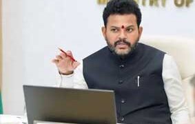 വിമാനടിക്കറ്റ് നിരക്കിന് സ്ഥിരമായി പരിധി നിശ്ചയിക്കുന്നത് പ്രായോഗികമല്ല; ആവശ്യം തള്ളി വ്യോമയാന മന്ത്രി