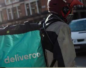 നാടുകടത്താൻ ഒരുങ്ങി യുകെ; വേണ്ടത്ര രേഖകളില്ലാതെ ഡെലിവറി ജോലി, ഇന്ത്യക്കാർ അടക്കം 171 പേർ പിടിയിൽ