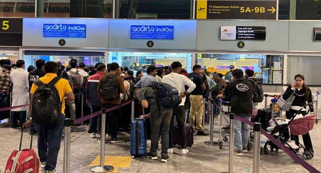 വിമാനങ്ങൾ വൈകാൻ കാരണം മൈക്രോസോഫ്റ്റ് വിൻഡോസിലെ തകരാറെന്ന് ഇൻഡിഗോ, വാസ്തവവിരുദ്ധമാണെന്ന് മൈക്രോസോഫ്റ്റ്!! രണ്ടുദിവസത്തിനിടെ റദ്ദാക്കിയത് 150 വിമാന സർവീസുകൾ, അന്വേഷണം പ്രഖ്യാപിച്ച് ഡിജിസിഎ