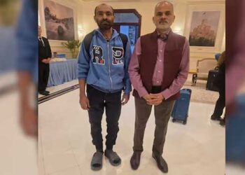 ചെങ്കടലിൽ ഹൂതി വിമതരുടെ ആക്രമണം, യെമനിൽ തടവിലായിരുന്ന ഇന്ത്യൻ ആർമി സൈനികൻ കായംകുളം സ്വദേശി അനിൽ കുമാറിന് 5 മാസത്തിനു ശേഷം മോചനം, കപ്പൽ ആക്രമിക്കപ്പെട്ടത് ജൂലെെ 7ന്!! ഒമാന് നന്ദി അറിയിച്ച് ഇന്ത്യ