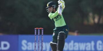 അണ്ടർ-19 ഏഷ്യാകപ്പിൽ പാക്കിസ്ഥാൻ കുതിക്കുന്നു, മിൻഹാസിന് സെഞ്ചുറി (125), ഫീൽഡിങ്ങിനിടെ ഒന്നിലേറെ തവണ വീണ വൈഭവിന് പരുക്ക്, പാക്കിസ്ഥാൻ 227/2