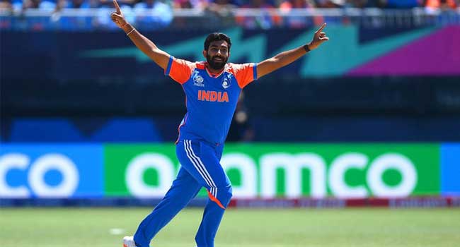 ഇന്ത്യയെ കണ്ടപ്പോൾ ‘കവാത്ത്’ മറന്ന് ദക്ഷിണാഫ്രിക്ക, ഇന്ത്യയ്ക്ക് 101 റൺസിന്റെ പടുകൂറ്റൻ വിജയം, 10 ചേർന്ന് അടിച്ചെടുത്തത് വെറും 74 റൺസ്, ട്വന്റി20യിൽ വിക്കറ്റ് വേട്ടയിൽ സെഞ്ചുറി തികച്ച് ബുംറ