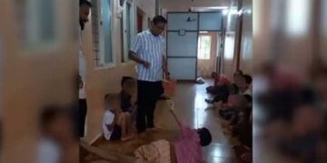 മാപ്പില്ലാത്ത കൊടുംക്രൂരത!! ഭിന്നശേഷിയുള്ള 16 കാരന് ബെൽറ്റും പ്ലാസ്റ്റിക് പൈപ്പുമുപയോഗിച്ച് ക്രൂരമർദനം, വേദനകൊണ്ട് അലറിക്കരഞ്ഞ് നിലത്തുവീണ കുട്ടിയുടെ കൈകാലുകൾ പിടിച്ചുകെട്ടിയും സ്കൂൾ നടത്തിപ്പുക്കാരന്റെ മർദനം, കുട്ടിയുടെ കണ്ണിൽ മുളകുപൊടി വിതറി, ക്രൂര മർദനം കണ്ടാസ്വദിച്ച് സഹായി… ദൃശ്യങ്ങൾ പുറത്തുവിട്ടത് സ്ഥാപനത്തിലെ മുൻ ജീവനക്കാരൻ