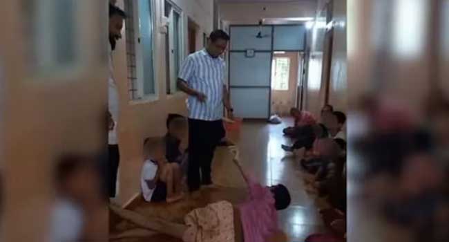 മാപ്പില്ലാത്ത കൊടുംക്രൂരത!! ഭിന്നശേഷിയുള്ള 16 കാരന് ബെൽറ്റും പ്ലാസ്റ്റിക് പൈപ്പുമുപയോഗിച്ച് ക്രൂരമർദനം, വേദനകൊണ്ട് അലറിക്കരഞ്ഞ് നിലത്തുവീണ കുട്ടിയുടെ കൈകാലുകൾ പിടിച്ചുകെട്ടിയും സ്കൂൾ നടത്തിപ്പുക്കാരന്റെ മർദനം, കുട്ടിയുടെ കണ്ണിൽ മുളകുപൊടി വിതറി, ക്രൂര മർദനം കണ്ടാസ്വദിച്ച് സഹായി… ദൃശ്യങ്ങൾ പുറത്തുവിട്ടത് സ്ഥാപനത്തിലെ മുൻ ജീവനക്കാരൻ