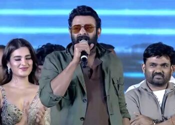 ‘ഹൊറർ-കോമഡി സിനിമകളിൽ ഇത്തരമൊരു ക്ലൈമാക്സ് ആദ്യം, ഞാൻ മാരുതിയുടെ ആരാധകനായി മാറി’യെന്ന് പ്രഭാസ്; ‘രാജാസാബ്’ ജനുവരി 9ന് തിയേറ്ററുകളിൽ