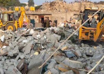 കർണാടകയിലെ ബുൾഡോസർ രാജ് ഇരകൾക്ക് താത്ക്കാലിക പുന:രധിവാസം!! രാജീവ് ഗാന്ധി ഹൗസിങ് സ്‌കീമിൽ ബൈപ്പനഹള്ളിയിൽ 180 ഫ്ലാറ്റുകൾ, പ്രഖ്യാപനം ഇന്ന് വൈകിട്ടോടെ, വീടുകൾ കിട്ടുക ആധാർ, റേഷൻ കാർഡ് അടക്കമുള്ള യഥാർഥ രേഖകൾ ഉള്ളവർക്ക്