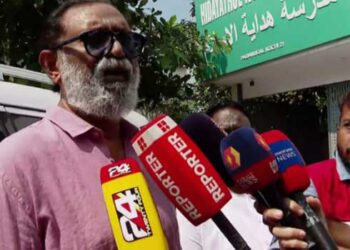 ആ പെൺകുട്ടി വീട്ടിലേക്ക് ഓടി വന്ന ദിവസം പ്രതികളെ കൊന്നുകളയണമെന്നാണ് ആഗ്രഹിച്ചത്, ഈ വിധിയിൽ സന്തോഷമുണ്ട്. ഗൂഢാലോചന സംബന്ധിച്ച് പരിമിതമായ അറിവാണ് തനിക്കുള്ളത്… വിധി ശരിയാണോ തെറ്റാണോയെന്ന് പറയാൻ ഞാൻ ആളല്ല, താൻ വല്ലാത്തൊരു സമാധാനക്കേടിലാണ്, പെൺകുട്ടിയെ വിധി വന്നശേഷം വിളിച്ചിട്ടില്ല- ലാൽ