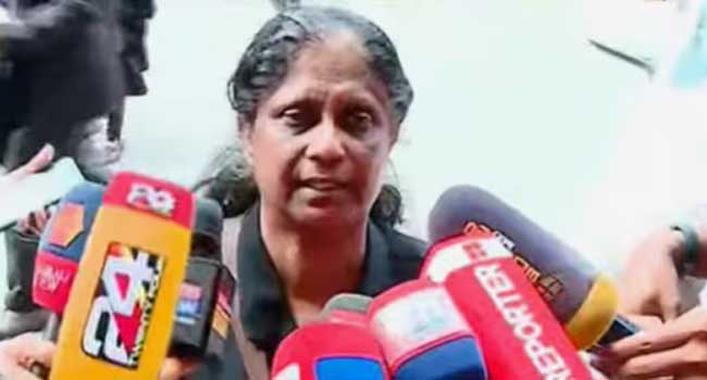 കേരളത്തിലെ മുഴുവൻ യൂട്യൂബേഴ്സിനെയും കയ്യിലെടുത്ത് വ്യക്തിപരമായി, മനസാ വാചാ അറിയാത്ത കാര്യത്തിന് തന്നെ ആക്രമിച്ചു കൊണ്ടിരിക്കുന്നു, നേരിടുന്നത് ശക്തമായ സൈബർ അധിക്ഷേപം, വക്കാലത്ത് അവസാനിച്ച ശേഷം കൂടുതൽ കാര്യങ്ങൾ‌ പറയാനുണ്ട്- അതിജീവിതയുടെ അഭിഭാഷക