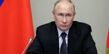 യുക്രൈനുമായുള്ള യുദ്ധത്തിന് തുടക്കമിട്ടത് റഷ്യയല്ല, പക്ഷെ ലക്ഷ്യം നേടിക്കഴിഞ്ഞ് മാത്രമേ യുക്രൈൻ യുദ്ധം റഷ്യ അവസാനിപ്പിക്കു!! പല പ്രവിശ്യകളിലും റഷ്യൻ ഭാഷ, യുക്രൈൻ നിരോധിച്ചു, ആളുകളെ ആരാധനാലയങ്ങളിൽനിന്ന് പുറത്താക്കി, സ്വന്തം താൽപര്യങ്ങൾ സംരക്ഷിക്കാൻ റഷ്യ ഏതറ്റം വരെയും പോകും- വ്ലാഡിമിർ പുടിൻ