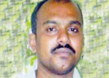 ടിപി വധക്കേസ് പ്രതികൾക്ക് നാടും ജയിലും ഒരുപോലെ!! ടികെ രജീഷിന് വീണ്ടും പരോൾ, മൂന്ന് മാസത്തിനിടെ രജീഷിന് പരോൾ ലഭിക്കുന്നത് രണ്ടാം തവണ, ആയുർവേദ ചികിത്സയുടെ പേരിൽ ഒരു മാസത്തെ പരോൾ കഴിഞ്ഞെത്തിയത് ഈ മാസം 7ന്, പ്രതികൾക്ക് അനുവദിക്കപ്പെട്ടിട്ടുള്ള സ്വാഭാവിക പരോളെന്ന് ജയിൽ അധികൃതർ