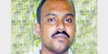 ടിപി വധക്കേസ് പ്രതികൾക്ക് നാടും ജയിലും ഒരുപോലെ!! ടികെ രജീഷിന് വീണ്ടും പരോൾ, മൂന്ന് മാസത്തിനിടെ രജീഷിന് പരോൾ ലഭിക്കുന്നത് രണ്ടാം തവണ, ആയുർവേദ ചികിത്സയുടെ പേരിൽ ഒരു മാസത്തെ പരോൾ കഴിഞ്ഞെത്തിയത് ഈ മാസം 7ന്, പ്രതികൾക്ക് അനുവദിക്കപ്പെട്ടിട്ടുള്ള സ്വാഭാവിക പരോളെന്ന് ജയിൽ അധികൃതർ