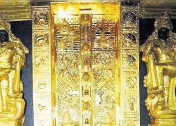 ‘ഞാനൊരു തെറ്റും ചെയ്തിട്ടില്ല, പക്ഷെ സമ്മർദ്ദം താങ്ങാനാകുന്നില്ല’, മുൻകുർ ജാമ്യപേക്ഷ പിൻവലിച്ചു!! ശബരിമല സ്വർണകൊള്ള കേസിൽ മുൻ ദേവസ്വം ബോർഡ് അംഗം വിജയകുമാർ അറസ്റ്റിൽ