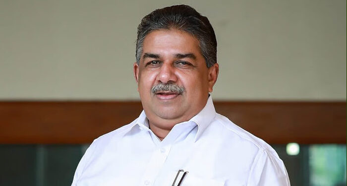 പരാജയത്തിന് കാരണം ലോക്കല്‍ സെക്രട്ടറിമാരുടെ ഉദാസീനത, തോല്‍വി പ്രാദേശിക നേതാക്കളുടെ തലയിലിട്ട് സജി ചെറിയാന്‍, തിരിച്ചടിക്ക് കാരണം മന്ത്രിയുടെ  തൻപ്രമാണിത്തമെന്ന് നേതാക്കള്‍