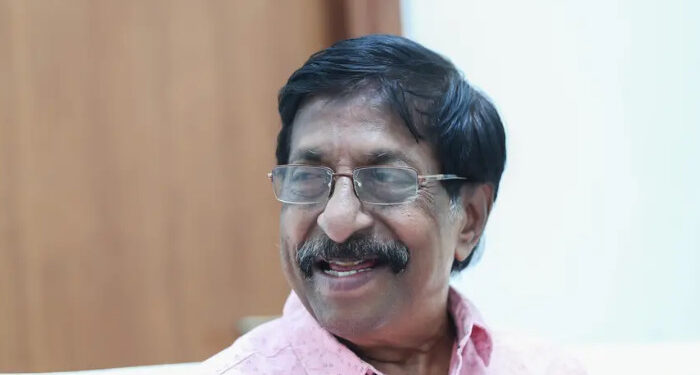 നടന്‍ ശ്രീനിവാസന്‍ അന്തരിച്ചു, 48 വര്‍ഷത്തെ സിനിമാ ജീവിതത്തിന് വിരാമം