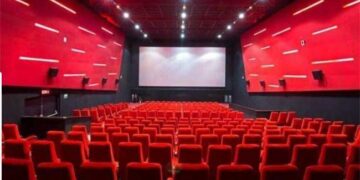 സർക്കാർ തിയേറ്ററുകളിൽ സ്ത്രീ- പുരുഷന്മാർ ഒന്നിച്ചിരുന്ന് സിനിമ കാണുന്ന ദൃശ്യങ്ങൾ പോൺ സൈറ്റുകളിൽ!! പ്രചരിക്കുന്നത് കേരള സംസ്ഥാന ചലച്ചിത്ര വികസന കോർപ്പറേഷൻറെ ഉടമസ്ഥതയിലുള്ള തിയറ്ററുകൾക്കുള്ളിലെ സിസിടിവി ദൃശ്യങ്ങൾ, ദൃശ്യങ്ങൾ ജീവനക്കാർ ചോർത്തിയതോ, ഹാക്കിങിലൂടെയോ ആയിരിക്കാമെന്ന് പോലീസ്, അന്വേഷണം ആരംഭിച്ച് സൈബർ സെൽ