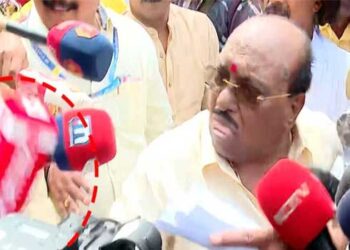 കഴിഞ്ഞ 9 വർഷമായി അനുമതിക്ക് ശ്രമിക്കുന്നില്ലേയെന്ന് റിപ്പോർട്ടർ… ‘താൻ കുറേ കാലമായി തുടങ്ങിയിട്ട്, പോടോ’- നാക്ക് കടിച്ചുപിടിച്ച് മാധ്യമപ്രവർത്തകരുടെ മൈക്ക് തട്ടിമാറ്റി വെള്ളാപ്പള്ളി