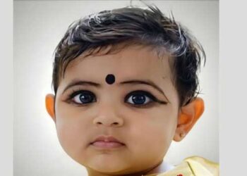 ആദ്യ പിറന്നാൾ ആഘോഷിക്കാൻ മണിക്കൂറുകൾ ബാക്കി നിൽക്കെ എമിലിയയെ മരണം കവർന്നു, അപകടം എതിരെവന്ന വാഹനത്തിനു സൈഡ് കൊടുക്കുന്നതിനിടെ ഓട്ടോ കൂട്ടിയിട്ടിരുന്ന മൺകൂനയിൽ തട്ടിമറിഞ്ഞ്, നാലുപേർക്ക് പരുക്ക്​, നോവായി വരടിയം അപകടം