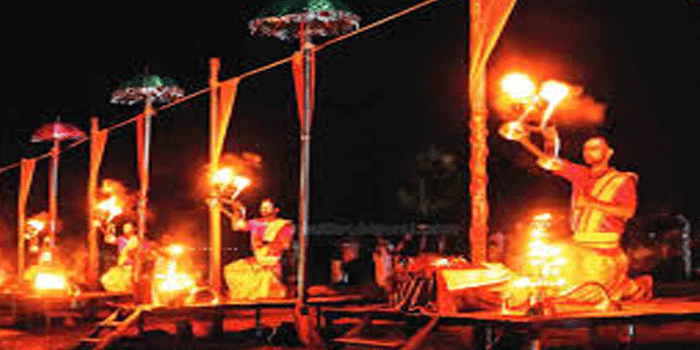 തിരുനാവായ കുംഭമേള: നിളാ തീരത്ത് ജനപ്രവാഹം, ഉത്തരേന്ത്യയിൽനിന്ന് രണ്ട് പ്രത്യേക തീവണ്ടികൾ; മൂന്നു ട്രെയിനുകൾക്ക് കുറ്റിപ്പുറത്ത് സ്റ്റോപ്പ്