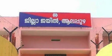 എനിക്കുമുണ്ടെടാ പെണ്‍മക്കള്‍… പോക്സോ കേസ് പ്രതിയായ 85 കാരന്റെ പല്ലടിച്ച് കൊഴിച്ച് സഹതടവുകാരന്‍