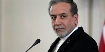 ഭീഷണികള്‍ക്ക് വഴങ്ങില്ല, തങ്ങളുടെ സായുധസേനാംഗങ്ങൾ സജ്ജരാണ്, ഇറാനെതിരെ ചെറുവിരല്‍ അനക്കിയാല്‍ യുഎസ് വിവരമറിയും, ട്രംപിന് മറുപടിയുമായി അബ്ബാസ് അരാഗ്ചി