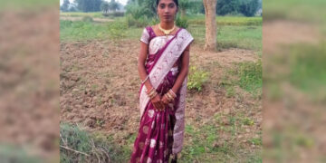 കുട്ടിക്ക് അസുഖം വന്നത് മന്ത്രവാദം കാരണം, അയല്‍വാസിയെ ഇഷ്ടികയും ഇരുമ്പുദണ്ഡുകളും ഉപയോഗിച്ച് മര്‍ദിച്ചു, രക്തംവാര്‍ന്ന് യുവതിക്ക് ദാരുണാന്ത്യം, സഹോദര ഭാര്യമാര്‍ക്കും പരിക്ക്