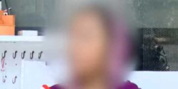 പ്രസവസമയത്ത് എപ്പിസിയോട്ടമി ഇട്ടതിൽ നെടുമങ്ങാട് ജില്ലാ ആശുപത്രിയിലെ ഡോക്ടർക്കു കൈപ്പിഴ, മലദ്വാരത്തിലെ ഞരമ്പ് മുറിഞ്ഞു, പുറത്തുപോകുന്നത് യോ​നിയിലൂടെ!! പിഴവ് പുറത്തറിയാതിരിക്കാൻ സ്റ്റിച്ചിട്ട് വിട്ടു, കോസ്റ്റോമി ശസ്ത്രക്രിയയും പ്ലാസ്റ്റിക് സര്‍ജറിയും ചെയ്തു, ഇനിയും രണ്ട് ശസ്ത്രക്രിയകള്‍ കൂടി ചെയ്യണമെന്ന് 23 കാരി… പ്രസവശേഷം വണ്ടിയില്‍ ഇരുന്ന് യാത്ര ചെയ്തതാണ് ഞരമ്പ് മുറിയാന്‍ കാരണമെന്ന് ഡോക്ടർ