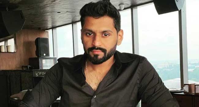 വിവാഹം കഴിഞ്ഞ് രണ്ടാം ദിവസം തുടങ്ങിയ പീഡനം, മൂന്നുമാസം ഗർഭിണിയായിരിക്കെ ശരീരത്തിൽ തിളച്ച എണ്ണ കോരിയൊഴിച്ച് പൊള്ളിച്ചു, കൊല്ലുമെന്ന് ഭീഷണിപ്പെടുത്തി ഗർഭഛിദ്രം നടത്തി, ഇൻസ്റ്റഗ്രാമിൽ സ്റ്റോറി ഇട്ടതിന് ക്രൂരമായി ആക്രമിച്ചു, സഹോദരനു നേരെയും ഭീഷണി, യുവതിയുടെ മുഖത്തും കഴുത്തിലും കൈഭാഗത്തും മർദ്ദനമേറ്റ പാടുകൾ- ഭർത്താവിനെതിരെ പരാതിയുമായി അഭിഭാഷക