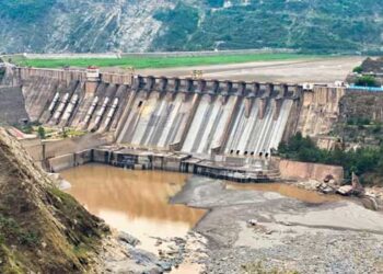 ന്യൂഇയറിൽ പാക്കിസ്ഥാന് ഇന്ത്യയുടെ വക ഷോക് ട്രീറ്റ്മെന്റ്!! ചെനാബ് നദിയിൽ പുതിയ ജലവൈദ്യുത പദ്ധതിക്ക് കേന്ദ്ര അനുമതി, പുതിയ പദ്ധതി പാക്കിസ്ഥാനുള്ള ഇടുട്ടടി, പുതിയ അണക്കെട്ട് നിർമിക്കില്ല, പകരം നിലവിലെ പ്ലാൻറിന് സമീപത്ത് നിന്ന് പ്രത്യേക ഭൂഗർഭ പൈപ്പുകളിലൂടെ ജലം കടത്തിവിട്ട് വൈദ്യുതി ഉൽപാദിപ്പിക്കും