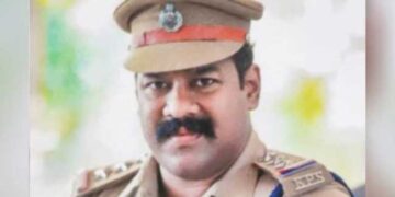 13 കാരിയോ​ട് അപമര്യാദയായി പെരുമാറിയ പോക്സോ കേസ് പ്രതിക്ക് ജാമ്യം നിന്നത് സൈബർ സെൽ സിഐ, അയൽക്കാരൻ, ശങ്കരൻകുട്ടി തെറ്റ് ചെയ്തിട്ടില്ല എന്ന ബോധ്യത്തിലാണ് സഹായം നൽകിയതെന്ന് പ്രതികരണം, പണി പാളിയതോടെ ജാമ്യത്തിൽ നിന്ന് പിന്മാറി തടിയൂരി സിഐ സുനിൽ കൃഷ്ണൻ