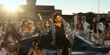 തലമുറകളേറ്റെടുത്ത ആ ഹിറ്റ് ഗാനം വീണ്ടും! പ്രഭാസ് ചിത്രം ‘രാജാസാബി’ലൂടെ പുതിയ രൂപത്തിൽ പുതിയ ഭാവത്തിൽ ബപ്പി ലാഹിരി – ഉഷ ഉതുപ്പ് ഒന്നിച്ച ‘നാച്ചെ നാച്ചെ’, പ്രൊമോ വീഡിയോ പുറത്ത്