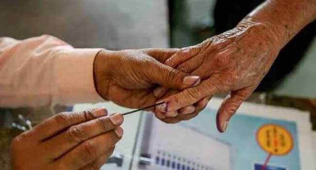 നിയമസഭാ തെരഞ്ഞെ‌ടുപ്പ് ഏപ്രിൽ രണ്ടാം വാരത്തോ‌ടെ, ഒറ്റഘട്ടമായി… കേന്ദ്ര തെരഞ്ഞെടുപ്പ് കമ്മീഷൻ കേരളം സന്ദർശിക്കുക അടുത്തമാസം, മൂന്നാം ഊഴം ഉറപ്പാക്കാൻ സിപിഎം, എംഎൽഎ- മന്ത്രിമാർക്ക് നിശ്ചയിച്ച ടേം വ്യവസ്ഥയിൽ ഇളവ്?