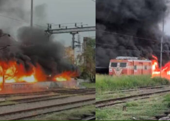 തൃശൂര്‍ റെയില്‍വേ സ്റ്റേഷനില്‍ വന്‍ തീപിടിത്തം, നിരവധി ബൈക്കുകളും ടിക്കറ്റ് കൗണ്ടറും  പൂര്‍ണമായി കത്തി നശിച്ചു