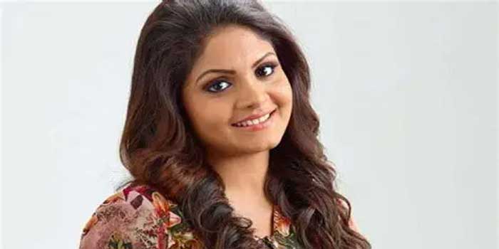 കൊച്ചിയിലെ സ്വകാര്യ വിദ്യാഭ്യാസ സ്ഥപനത്തിനെതിരെ നിയമ നടപടിയുമായി നടി ഗായത്രി അരുൺ;  ‘അറിവോ സമ്മതമോ ഇല്ലാതെ തന്റെ ഫോട്ടോ ഉപയോ​ഗിക്കുന്നുവെന്നും നിരവധി കുട്ടികൾ ചതിക്കപ്പെട്ടുവെന്നും’ നടി