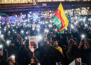 ഇറാൻ സംഘർഷം: ഇസ്രയേലിലേക്കുള്ള യാത്രകൾ ഒഴിവാക്കാനാവശ്യപ്പെട്ട് കേന്ദ്രസർക്കാർ; ഇസ്രയേലിലുള്ള ഇന്ത്യക്കാരോട് ജാ​ഗ്രത പാലിക്കാനും നിർദ്ദേശം