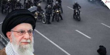 മുല്ലമാർ ഇറാൻ വിടുക, ഏകാധിപത്യം തുലയട്ടെ, സ്വേച്ഛാധിപതി ഖമേനി തുലയട്ടെ, ഷാ നീണാൾ വാഴട്ടെ’… തെരുവുകളിൽ ഖമനേയി ഭരണകൂടത്തിനെതിരായ മുദ്രാവാക്യങ്ങൾ, പ്രക്ഷോഭകാരികൾക്ക് പൂർണ്ണ പിന്തുണ പ്രഖ്യാപിച്ച് അമേരിക്കയിൽ കഴിയുന്ന പഹ്ലവി രാജവംശത്തിലെ കിരീടാവകാശി റെസ പഹ്ലവി