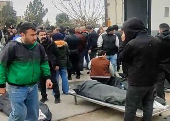 ഇറാനിൽ പ്രതിഷേധക്കാർക്കു നേരെ ഖമേനിയുടെ ക്രൂര വിനോദം, കൊടുംതണുപ്പിൽ ന​ഗ്നരാക്കി ശരീരത്തിലേക്ക് പൈപ്പിൽ വെള്ളം ചീറ്റിക്കും, തിരിച്ചറിയാത്ത വസ്തുക്കൾ സിറിഞ്ച് ഉപയോഗിച്ച് ഇവരുടെ ശരീരത്തിൽ കുത്തിവെക്കും, തെരുവുകളിൽ മൃതദേഹങ്ങൾ കുമിഞ്ഞുകൂടുന്നു, കറുത്ത ബാഗുകളാക്കി അടുക്കിവെച്ചിരിക്കുന്ന മൃതദേഹങ്ങളിൽ നിന്ന് തങ്ങളുടെ ഉറ്റവരെ തിരയുന്നവർ… ദയനീയം ഇറാനിലെ സ്ഥിതി