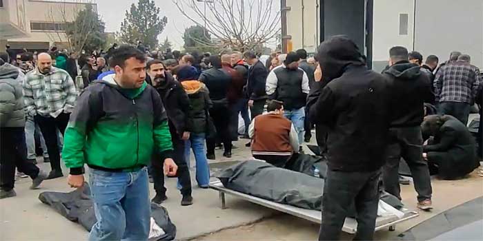 ഇറാനിൽ പ്രതിഷേധക്കാർക്കു നേരെ ഖമേനിയുടെ ക്രൂര വിനോദം, കൊടുംതണുപ്പിൽ ന​ഗ്നരാക്കി ശരീരത്തിലേക്ക് പൈപ്പിൽ വെള്ളം ചീറ്റിക്കും, തിരിച്ചറിയാത്ത വസ്തുക്കൾ സിറിഞ്ച് ഉപയോഗിച്ച് ഇവരുടെ ശരീരത്തിൽ കുത്തിവെക്കും, തെരുവുകളിൽ മൃതദേഹങ്ങൾ കുമിഞ്ഞുകൂടുന്നു, കറുത്ത ബാഗുകളാക്കി അടുക്കിവെച്ചിരിക്കുന്ന മൃതദേഹങ്ങളിൽ നിന്ന് തങ്ങളുടെ ഉറ്റവരെ തിരയുന്നവർ… ദയനീയം ഇറാനിലെ സ്ഥിതി