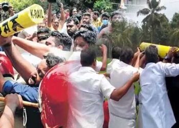 ‘കെ റെയിൽ വരും കേട്ടോ’… നോക്കിയിരിക്കാൻ തുടങ്ങിയിട്ട് നാലുവർഷമായി സർക്കാരെ, ജ്യോതിയും വന്നില്ല, തീയും വന്നില്ല!! ഇട്ട കുറ്റികളെല്ലാം നാട്ടുകാർ പറിച്ച് പള്ളേലും കളഞ്ഞു… പഴയ കെ റെയിൽ പോലെയാകുമോ ബാല​ഗോപാൽ സാറെ RRTS എന്ന് ഓമനപ്പേരിട്ട 100 കോടിയുടെ ഈ പുതിയ റെയിൽ