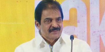 സ്വയം സ്ഥാനാർത്ഥിത്വം ആരും പ്രഖ്യാപിക്കേണ്ട, വിജയ സാധ്യത മാത്രമാകും മാനദണ്ഡം… ആദ്യ സ്ഥാനാർഥി പട്ടിക ഈമാസം 20നകം, കേരളത്തിൻ്റെ ചരിത്രത്തിൽ രണ്ട് ശത്രുക്കളെ നേരിടേണ്ടി വന്ന തെരഞ്ഞെടുപ്പാണ് ഇത്, ബിജെപിയും സിപിഎമ്മും ഒത്ത് കൂടിയാലും പ്രശ്നമില്ല, അത് തദ്ദേശ തെരഞ്ഞെടുപ്പ് തെളിയിച്ചു- കെസി വേണുഗോപാൽ