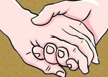 വീടുകളിൽ ക്യാൻസർ- കിടപ്പുരോഗികളെ ശുശ്രൂഷിക്കുന്നതിന് പ്രതിമാസം 1000, പ്രവാസികളുടെ സുരക്ഷ ഉറപ്പാക്കാൻ 35 കോടി, സ്ത്രീകളുടെ തൊഴിൽ പരിശീലനത്തിന് പഞ്ചായത്തുതല സ്കിൽ കേന്ദ്രങ്ങൾ, ആശ്വാസ കിരണം പദ്ധതിക്ക് 50 കോടിയിൽ നിന്ന് 100 കോടിയാക്കി വർദ്ധനവ്