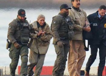 ഞാൻ തെറ്റൊന്നും ചെയ്തിട്ടില്ല, ഇപ്പോഴും വെനസ്വേലയുടെ പ്രസിഡന്റ്… കോടതി മുറിയിൽമഡൂറോ, മഡൂറോയെ പിന്തുണയ്ക്കുമെന്ന് വ്യക്തമാക്കി താൽക്കാലിക പ്രസിഡന്റായ ഡെൽസി റോഡ്രിഗസ്, മഡോറെയുടെ ​ഗതിതന്നെയാകുമെന്ന് അമേരിക്ക, ജാമ്യഹർജി സമർപ്പിക്കാതെ അഭിഭാഷകൻ, വീണ്ടും ഹാജരാക്കുക മാർച്ച് 17ന്