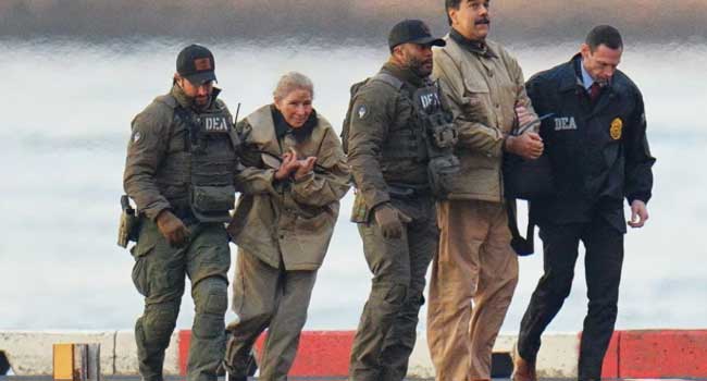 ഞാൻ തെറ്റൊന്നും ചെയ്തിട്ടില്ല, ഇപ്പോഴും വെനസ്വേലയുടെ പ്രസിഡന്റ്… കോടതി മുറിയിൽമഡൂറോ, മഡൂറോയെ പിന്തുണയ്ക്കുമെന്ന് വ്യക്തമാക്കി താൽക്കാലിക പ്രസിഡന്റായ ഡെൽസി റോഡ്രിഗസ്, മഡോറെയുടെ ​ഗതിതന്നെയാകുമെന്ന് അമേരിക്ക, ജാമ്യഹർജി സമർപ്പിക്കാതെ അഭിഭാഷകൻ, വീണ്ടും ഹാജരാക്കുക മാർച്ച് 17ന്