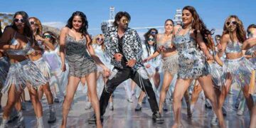 സ്റ്റൈലിഷ് ആൻഡ് എനർജറ്റിക്, ‘ഔവ്വ ഔവ്വ നാച്ചെ നാച്ചെ’ ഗാനത്തിന് ചടുലമായ ചുവടുകളുമായി പ്രഭാസും താരറാണിമാരും! ‘രാജാസാബ്’ ജനുവരി 9ന് തിയേറ്ററുകളിൽ