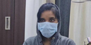 പ്രണയ ബന്ധം എതിര്‍ത്തതിലുള്ള വൈരാഗ്യം,  രാത്രി ഭക്ഷണം കഴിച്ച് കിടന്ന മാതാപിതാക്കളെ  ഉയര്‍ന്ന് ഡോസ് മരുന്ന് കുത്തി വച്ച് കൊന്ന് മകള്‍, കൊല ചെയ്യാന്‍ ആശുപത്രിയില്‍ നിന്ന് കവര്‍ന്നത് നാല് കുപ്പി മരുന്നുകള്‍, നഴ്സായ 20കാരി അറസ്റ്റില്‍