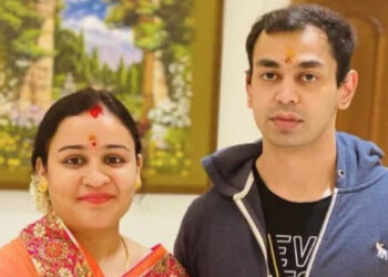 ഇത്രയും മോശപ്പെട്ട ഒരുവളെ ഞാൻ കണ്ടിട്ടേയില്ല… അവളെന്റെ കുടുംബം തകര്‍ത്തു, ആ സ്വാർഥയുമായുള്ള വിവാഹബന്ധം ഞാന്‍ വേര്‍പെടുത്താന്‍ പോവുകയാണ്, ഭാര്യക്കെതിരെ ഗുരുതര ആരോപണവുമായി മുലായം സിങ് യാദവിന്റെ മകന്‍