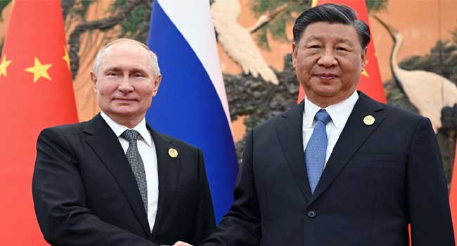 യുഎസ് ആക്രമിച്ചാൽ ഇറാനെ റഷ്യയും ചൈനയും ‘നൈസായി തേക്കും’…മുൻഗണന വാഷിംഗ്ടണുമായുള്ള ബന്ധങ്ങൾക്ക്!! ഇറാനെച്ചൊല്ലി യുഎസുമായി നേരിട്ടുള്ള ഏറ്റുമുട്ടലിലേക്ക് ചൈനയും റഷ്യയും പോകാൻ ആഗ്രഹിക്കുന്നില്ല- എലി ജെറാൻമയേ, ഇറാനെ ഒരു ചർച്ചാ ആയുധമായി ഉപയോഗിക്കുന്നത് റഷ്യൻ പതിവ് തന്ത്രം മാത്രം- നികിത സ്മഗിൻ