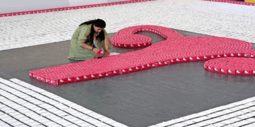 ആർത്തവ ആരോഗ്യത്തിനുള്ള അവകാശം മൗലികാവകാശമാണെന്ന് സുപ്രീം കോടതി; സ്കൂൾ പെൺകുട്ടികൾക്ക് സൗജന്യ സാനിറ്ററി പാഡുകൾ നൽകണമെന്ന് ഉത്തരവിട്ടു; സ്വകാര്യ സ്കൂളുകൾ ഈ സൗകര്യങ്ങൾ നൽകുന്നില്ലെങ്കിൽ അവയുടെ അംഗീകാരം റദ്ദാക്കാനും നിർദ്ദേശം