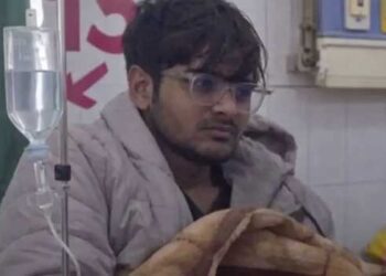 നീറ്റ് പ്രവേശനത്തിൽ ഭിന്നശേഷി വിഭാ​ഗത്തിൽ കയറിപ്പറ്റാൻ യുവാവിന്റെ അറ്റകൈ പ്രയോ​ഗം, കട്ടറുപയോ​ഗിച്ച് സ്വയം കാലിനെ നാല് വിരലുകൾ മുറിച്ചുമാറ്റി, പിന്നാലെ അജ്ഞാതർ ആക്രമിച്ചതായി പോലീസിൽ പരാതി, പോലീസ് വധശ്രമത്തിനു കേസെടുത്തത് നിരപരാധിക്കൾക്കെതിരെ!! വഴിത്തിരിവായത് യുവാവിന്റെ ഡയറി “2026-ൽ ഞാൻ എംബിബിഎസ് ഡോക്ടറാകും”